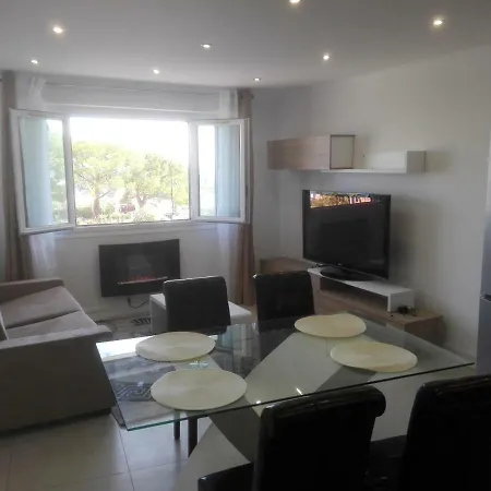 L'espadon Apartment